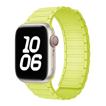 Bracelet à boucle magnétique pour Apple watch 49mm S10 46mm 42mm 40mm 41mm 44mm 45mm bracelet en Silicone pour lWatch série Ultra 2 9 8 7 6 5 43 FennecProtect